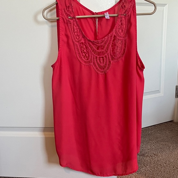 Xhilaration Tops - XHILARATION coral colored top XL